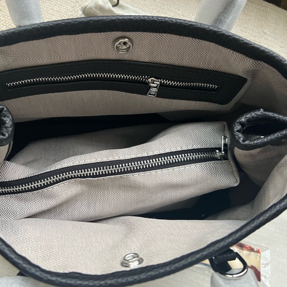 New Black Garden Party Tote Bag with Accessories - Picture 2 of 5